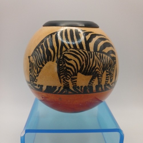 Round polished wooden tealight - polished,